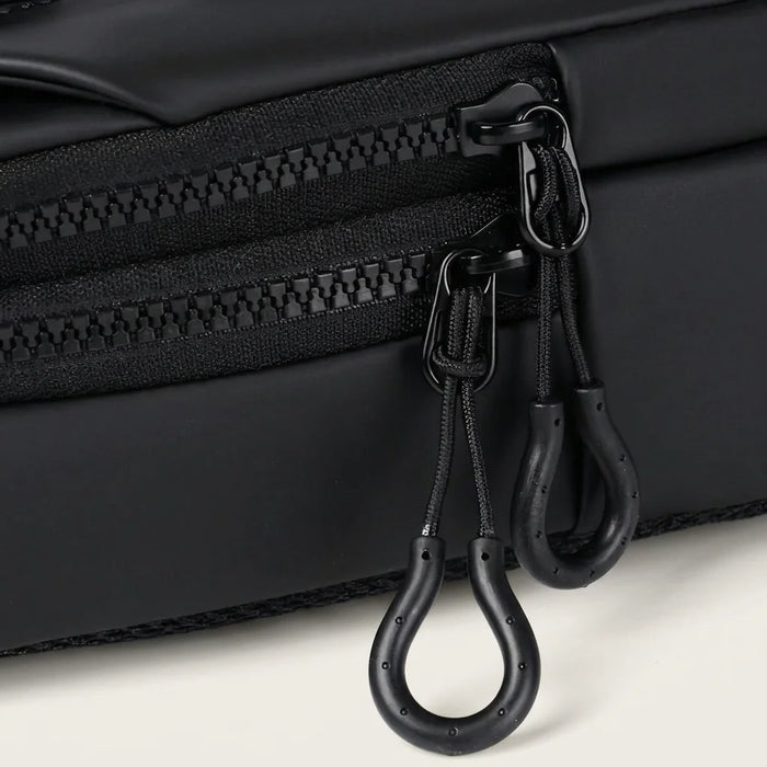 DS Sling Crossbody Tas – USB-poort