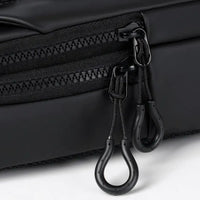 DS Sling – Crossbody Tas met USB ritsen