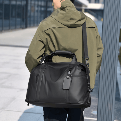 DarkForm Duffle – 32L Reistas