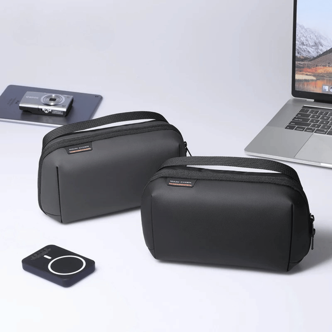 Tech Pouch – Compacte Organizer