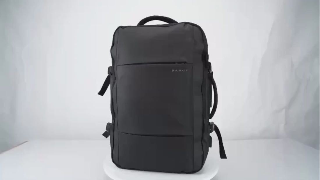 Productvideo van de zwarte DS Explorer uitbreidbare reisrugzak, handbagage die 180 graden opengaat